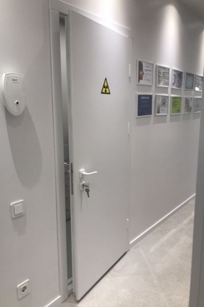 рентген дверь